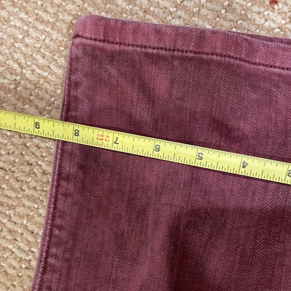 Men’s 40x32 Joe’s Jeans burgundy color - Picture 9 of 15